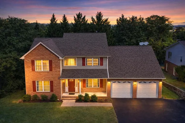 $559,000 | 4816 Hickory Hill Drive, Roanoke, VA 24018