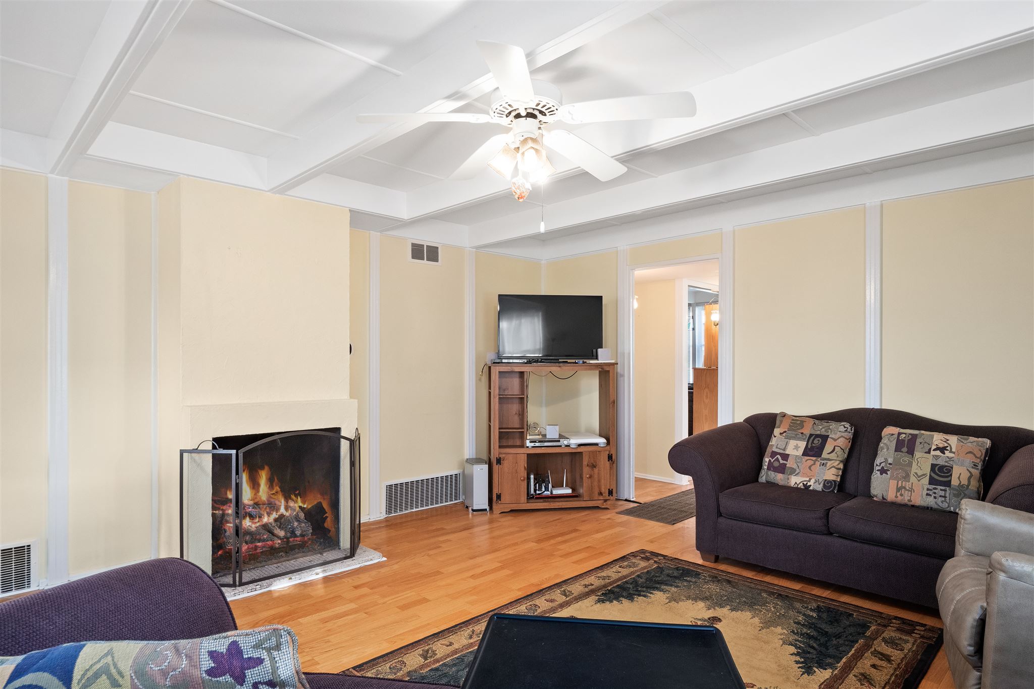 2502 Oakridge Road Fort Wayne, IN 46805 - Photo 9 of 17