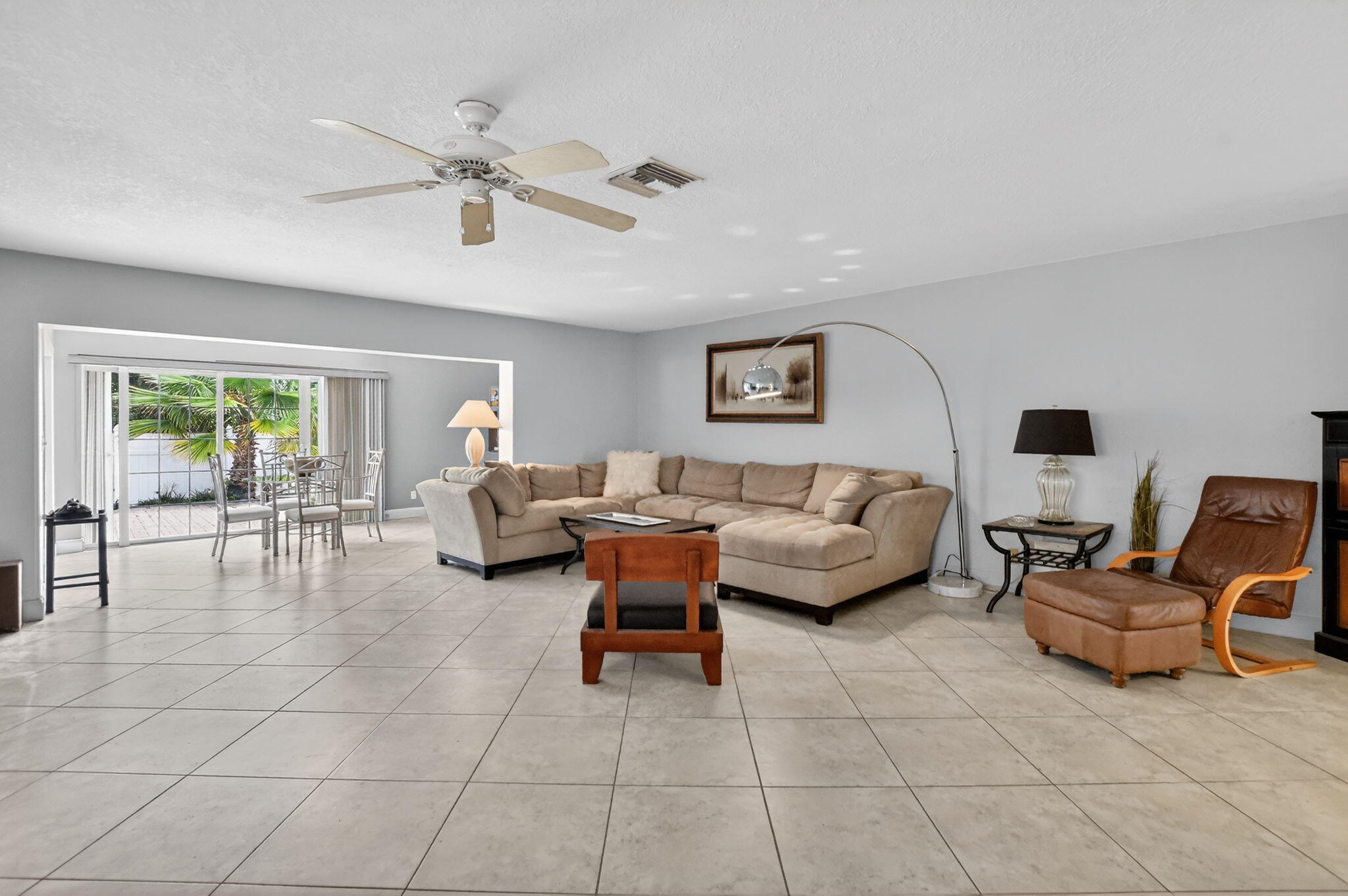 23153 Southwest 60th Way Boca Raton, FL 33428 - Photo 10 of 57 a living room with furniture and white walls