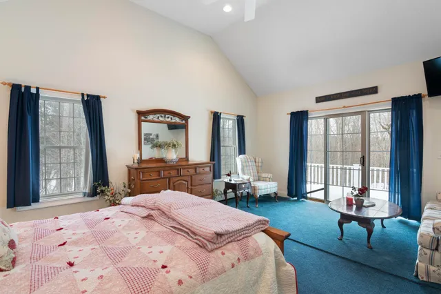 $950,000 | 1 Tom's Cabin Road, West Dover, VT 05356