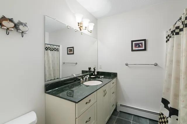 $950,000 | 1 Tom's Cabin Road, West Dover, VT 05356