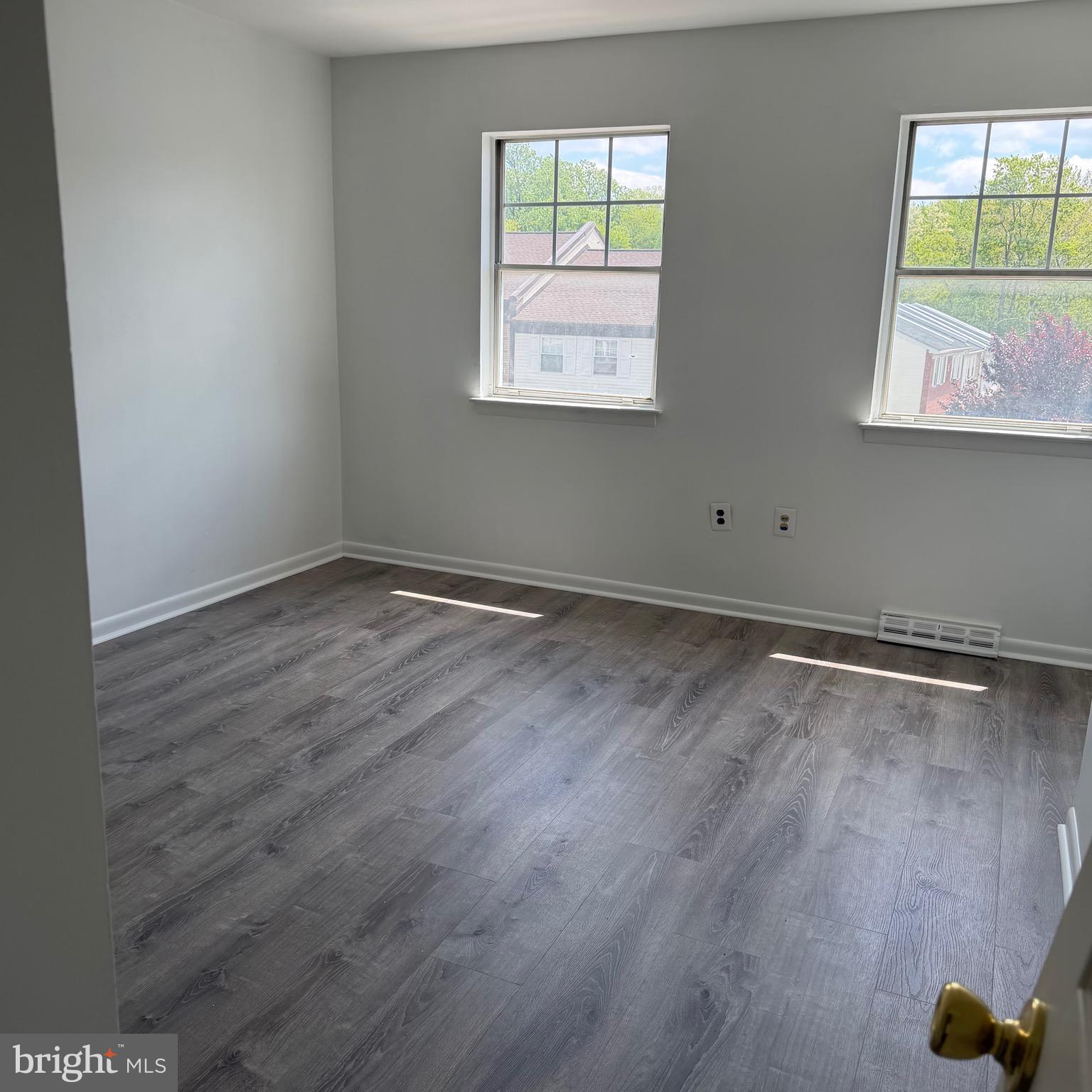 515 North York Road, Unit 9E Willow Grove, PA 19090 - Photo 3 of 6