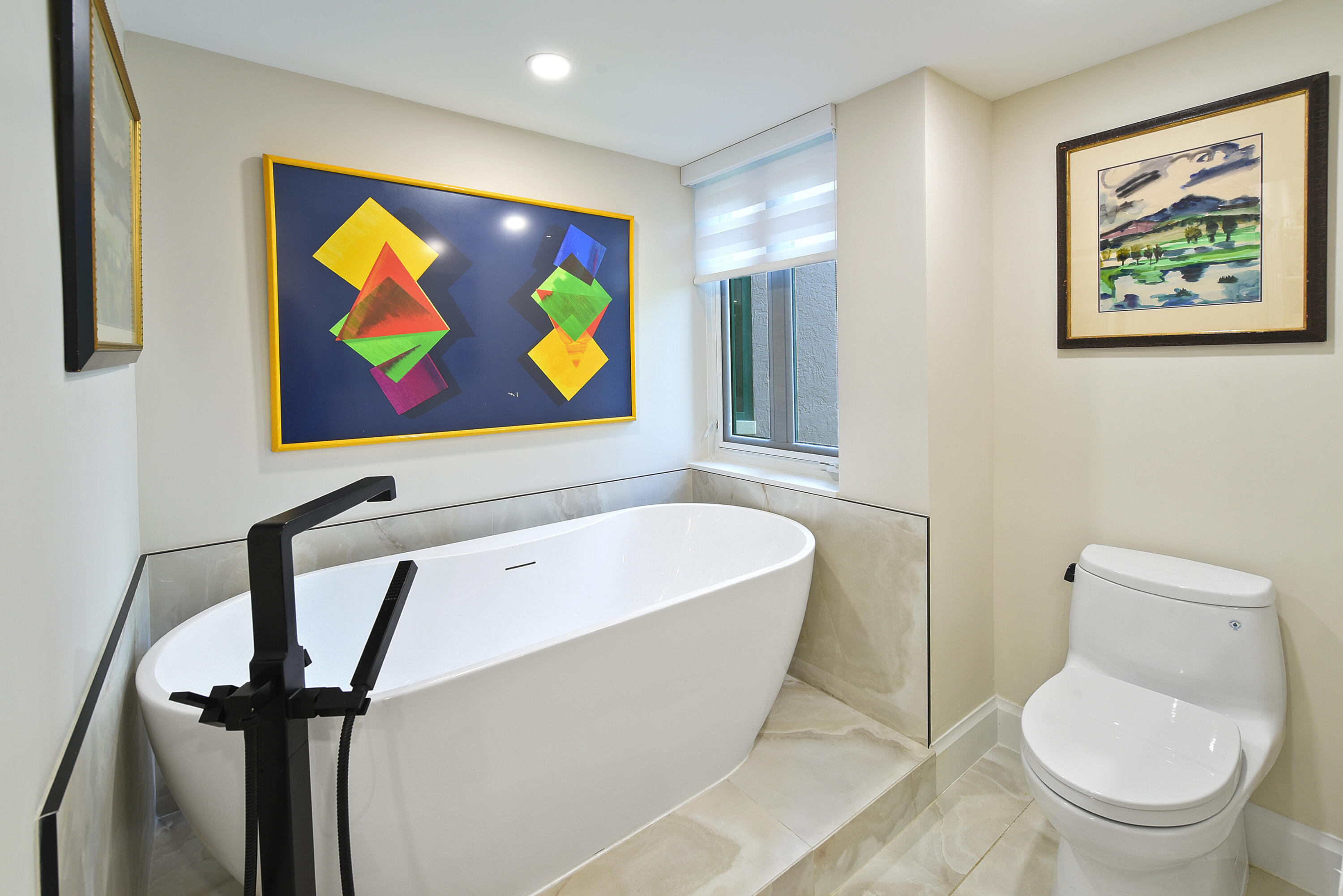 100 Southeast 5th Avenue, Unit 306 Boca Raton, FL 33432 - Photo 17 of 45 Main Bath