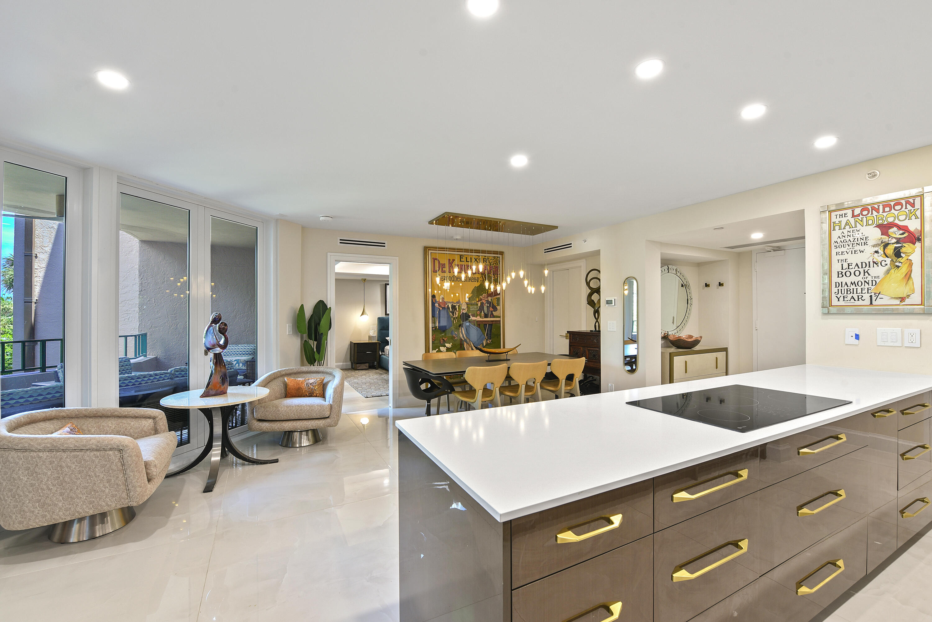 100 Southeast 5th Avenue, Unit 306 Boca Raton, FL 33432 - Photo 9 of 45 Kitchen