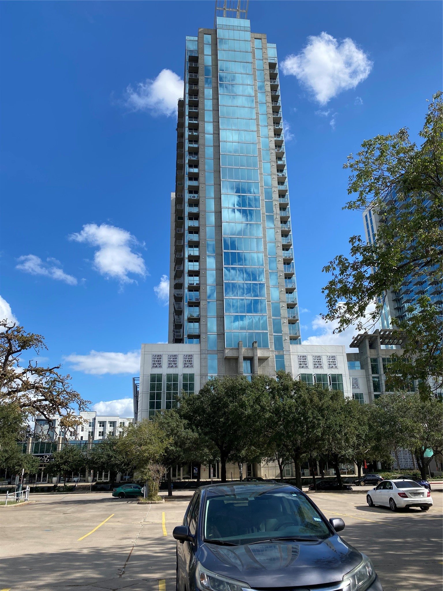 5925 Almeda Road, Unit 11002 Houston, TX 77004 - Photo 1 of 32