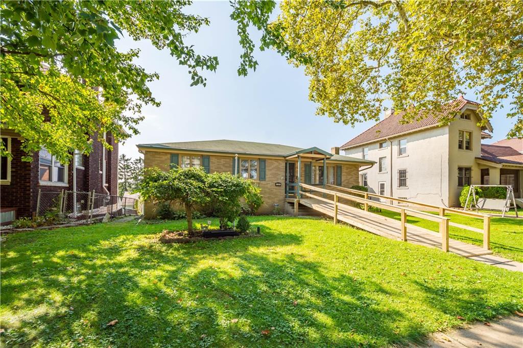 126 Hornaday Road Pittsburgh, PA 15210 - Photo 2 of 21 Gallery Image 2