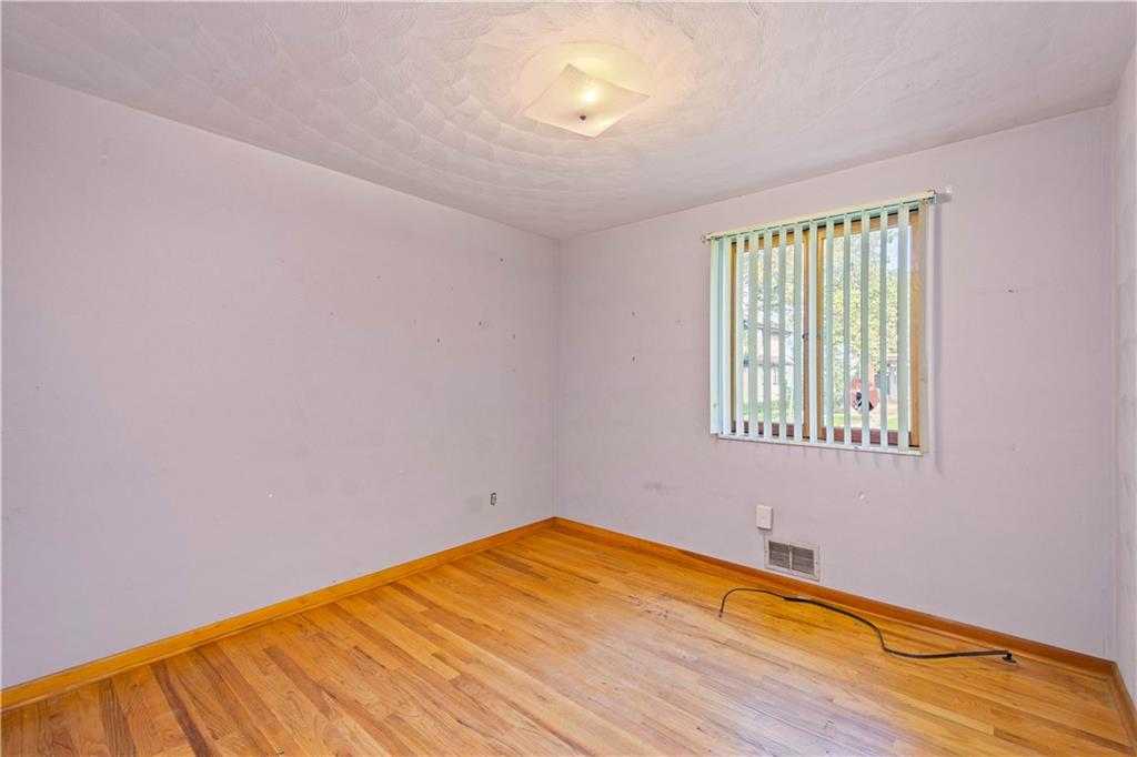 126 Hornaday Road Pittsburgh, PA 15210 - Photo 15 of 21 Gallery Image 15