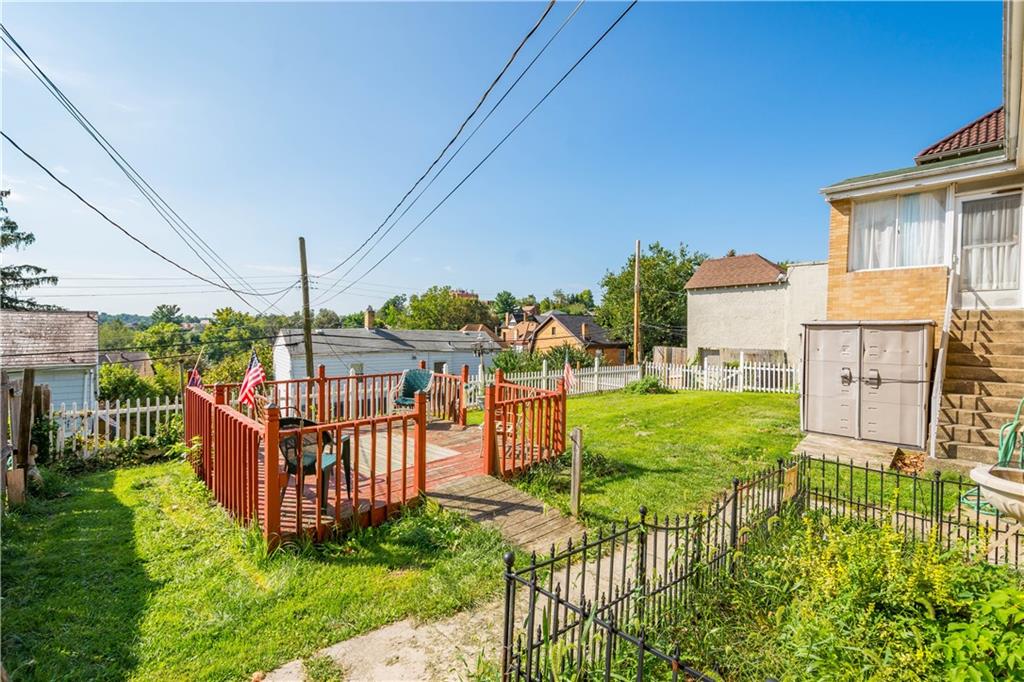 126 Hornaday Road Pittsburgh, PA 15210 - Photo 3 of 21 Gallery Image 3