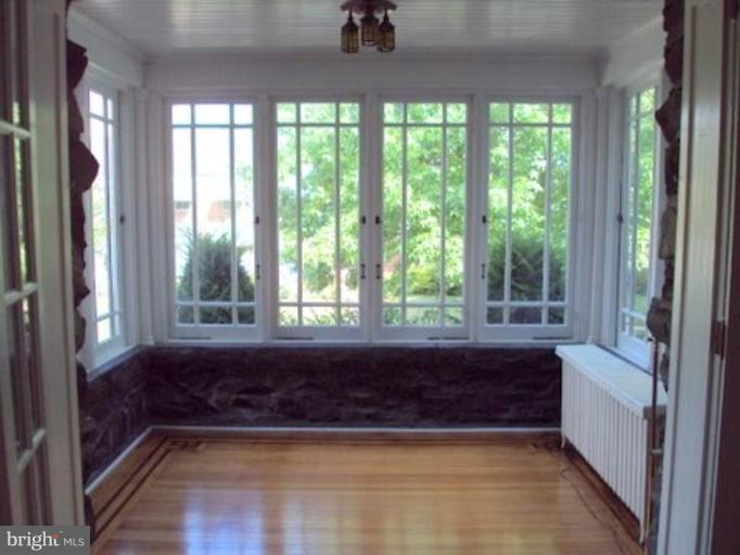 3618 Ednor Road Baltimore, MD 21218 - Photo 6 of 6 Sunroom
