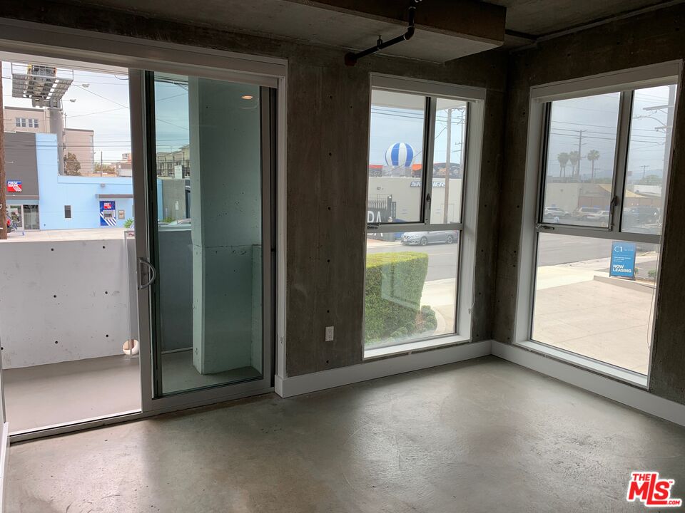 4210 Del Rey Avenue, Unit 201 Marina del Rey, CA 90292 - Photo 20 of 24