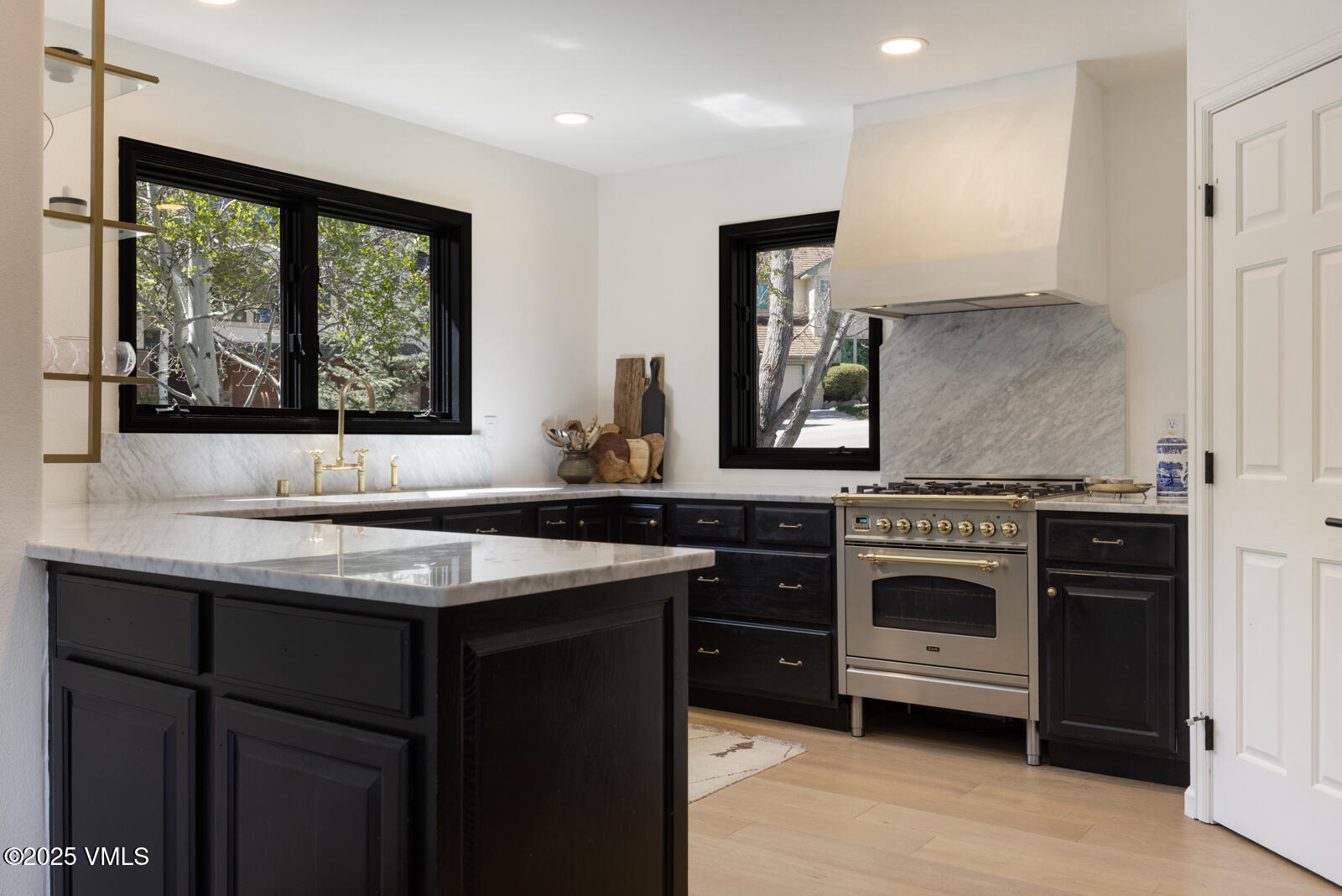 971 Winslow Road Edwards, CO 81632 - Photo 13 of 42 Kitchen