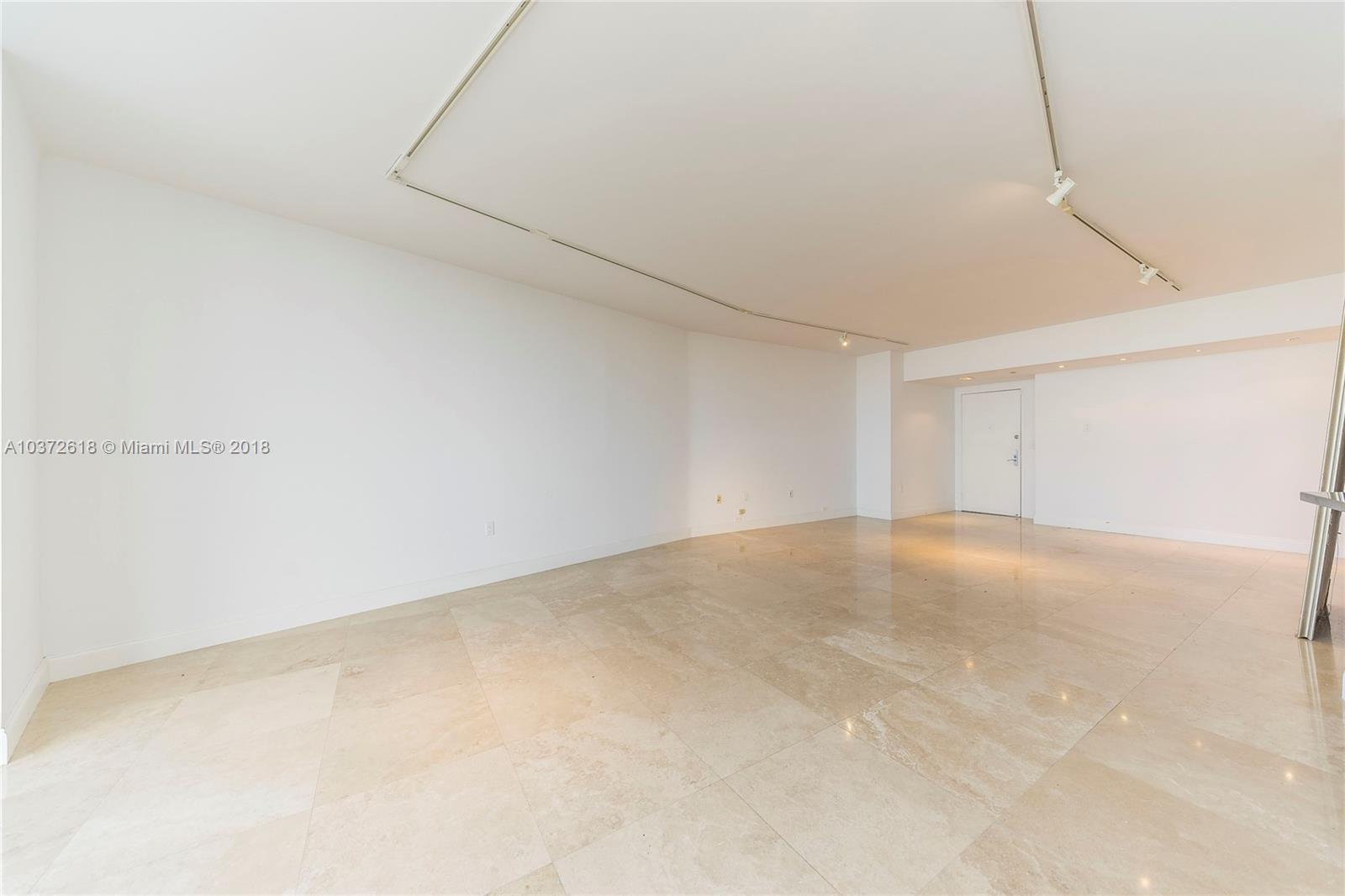 400 Alton Road, Unit 911 Miami Beach, FL 33139 - Photo 14 of 15