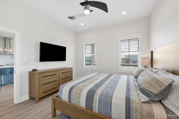 $2,399,000 | 8169 White Sands Boulevard, Navarre Beach, FL 32566