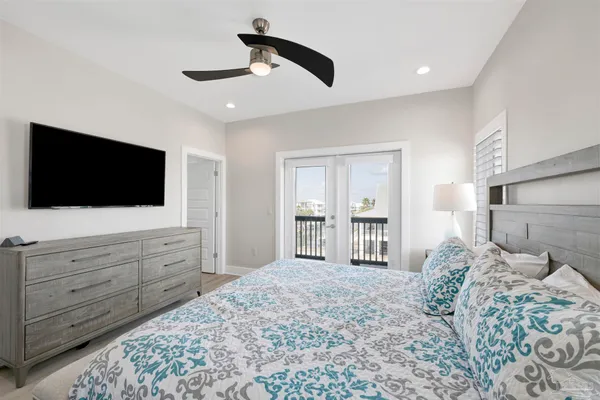 $2,399,000 | 8169 White Sands Boulevard, Navarre Beach, FL 32566