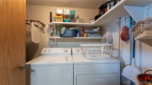 $259,900 | 701 Cedar Drive, Unit 2B, Lake Ozark, MO 65049