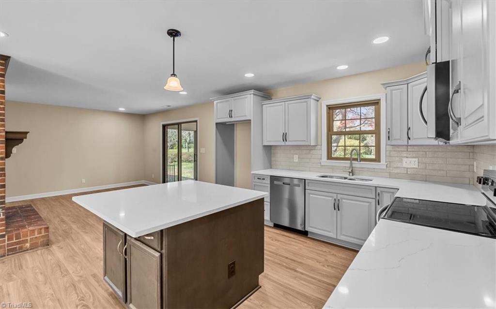 1541 Norwich Road Winston-Salem, NC 27127 - Photo 11 of 38