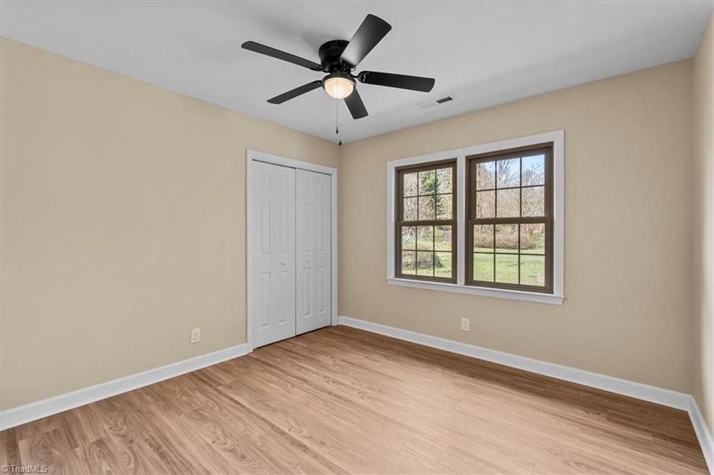 1541 Norwich Road Winston-Salem, NC 27127 - Photo 19 of 38