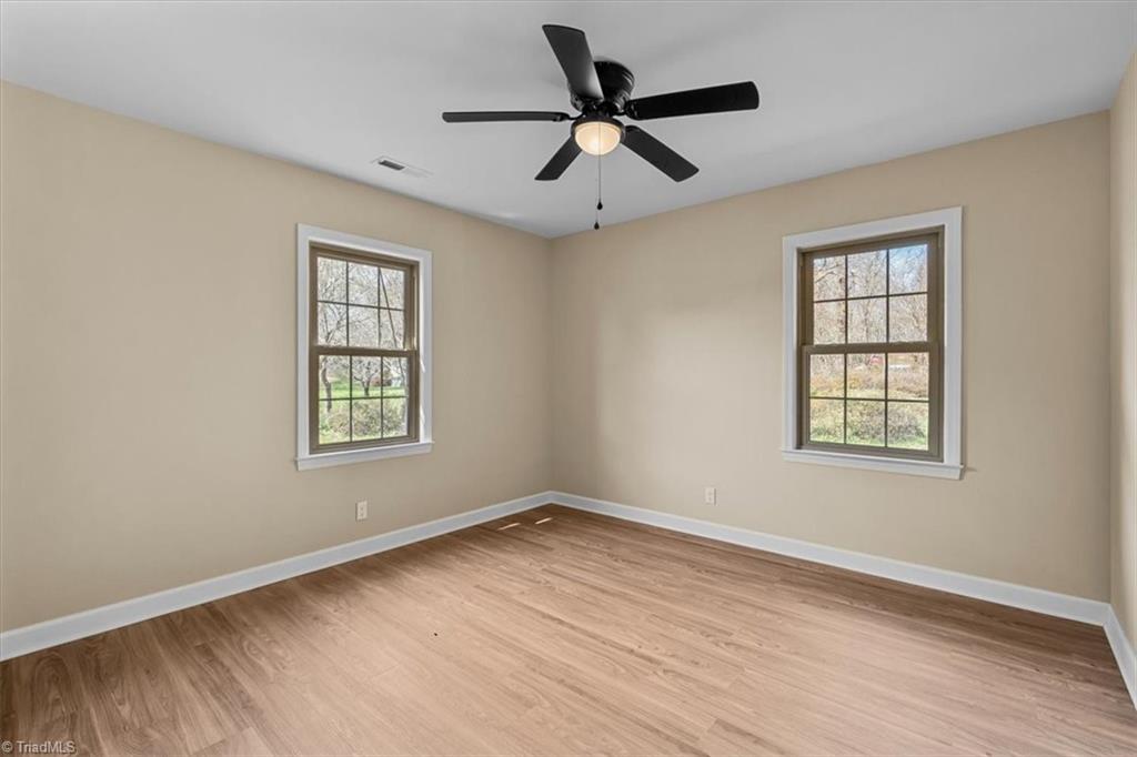 1541 Norwich Road Winston-Salem, NC 27127 - Photo 23 of 38