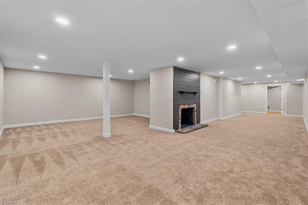 1541 Norwich Road Winston-Salem, NC 27127 - Photo 26 of 38