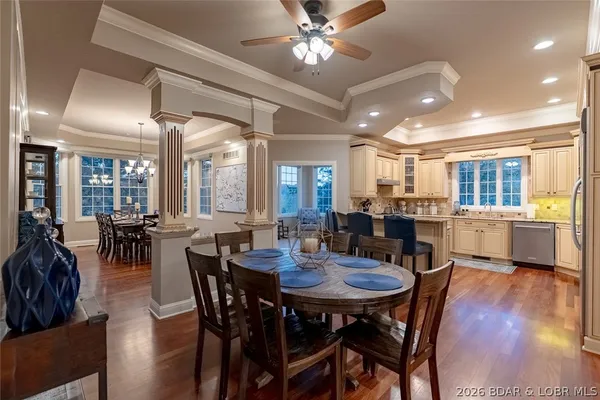 $1,400,000 | 323 Cherry Hill Drive, Lake Ozark, MO 65049