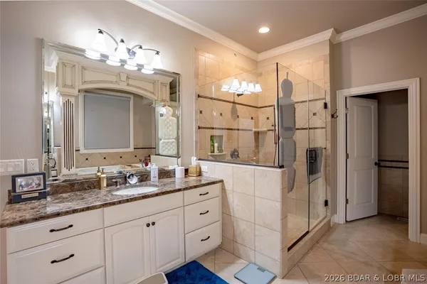 $1,400,000 | 323 Cherry Hill Drive, Lake Ozark, MO 65049