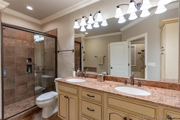 $1,400,000 | 323 Cherry Hill Drive, Lake Ozark, MO 65049