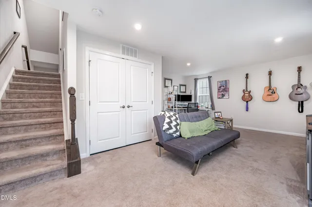 $1,995 | 372 Amber Acorn Avenue, Raleigh, NC 27603