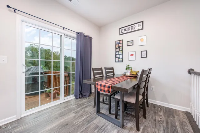 $1,995 | 372 Amber Acorn Avenue, Raleigh, NC 27603