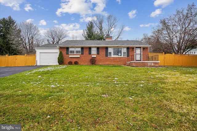 $399,000 | 5708 Lakeview Drive, Frederick, MD 21702