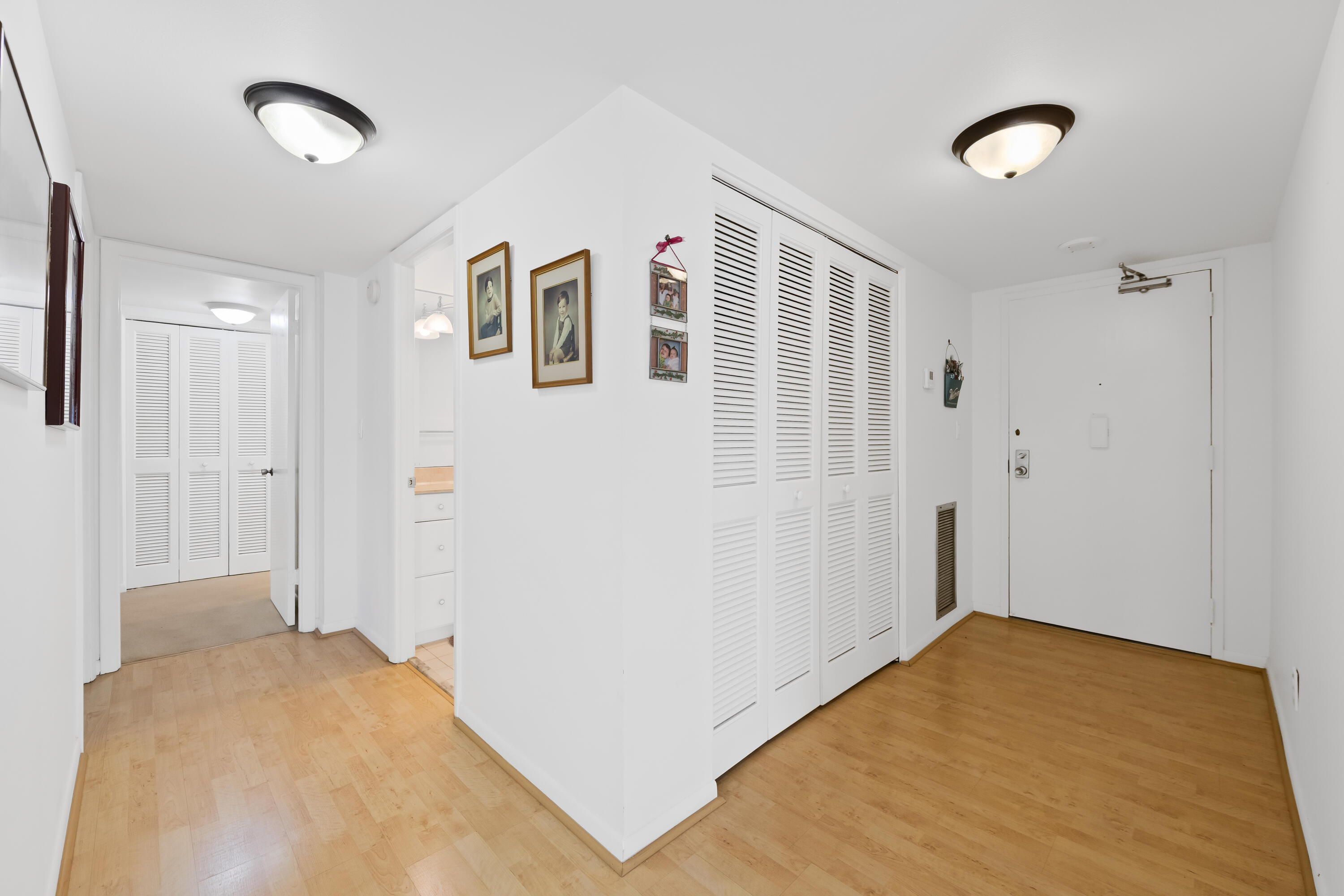 10777 West Sample Road, Unit 207 Coral Springs, FL 33065 - Photo 12 of 36 DSC_8033
