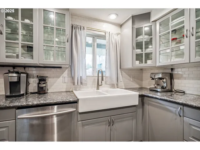 $475,000 | 3905 Southwest 174th Avenue, Beaverton, OR 97078