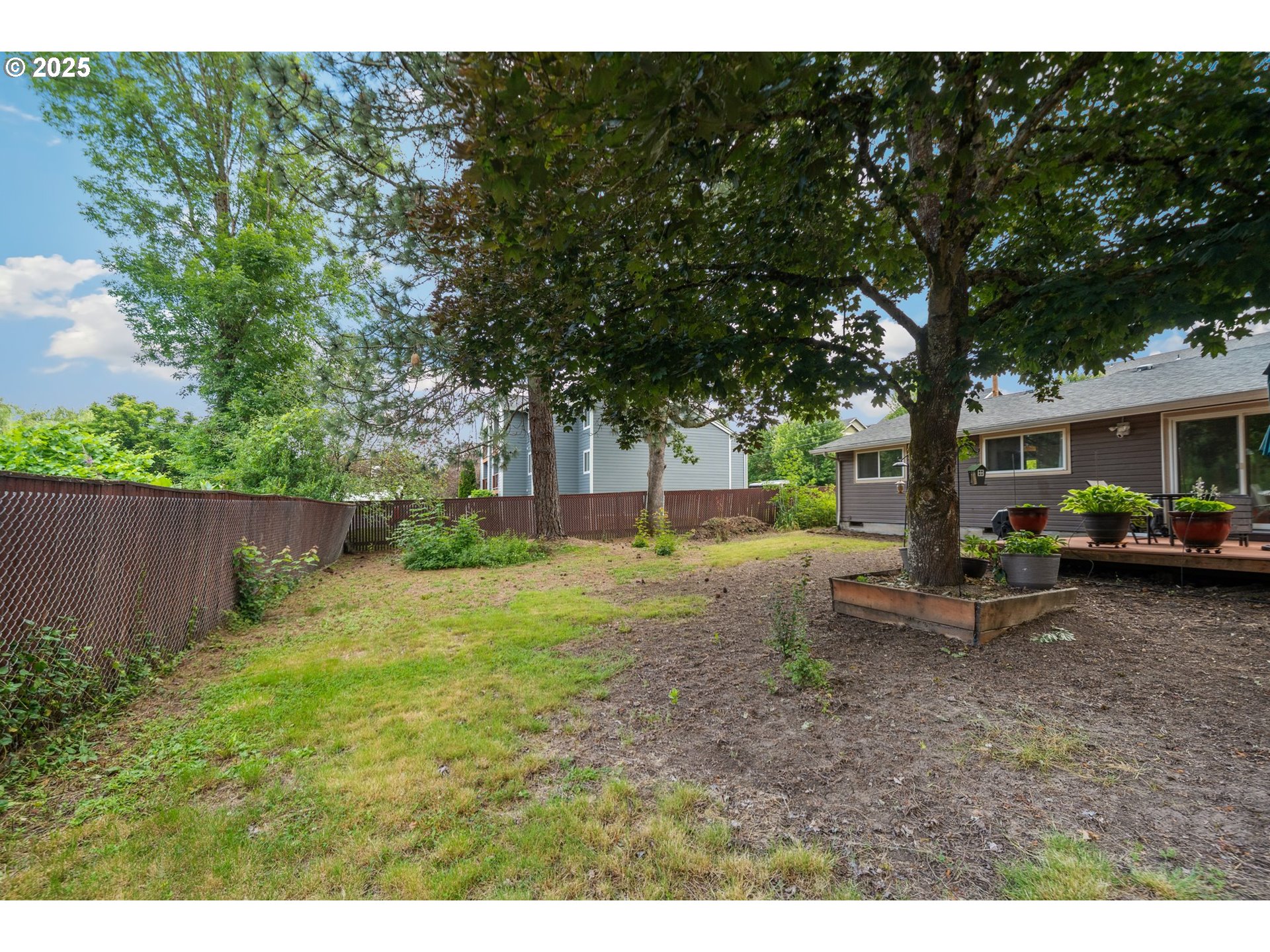 3905 Southwest 174th Avenue Beaverton, OR 97078 - Photo 28 of 33