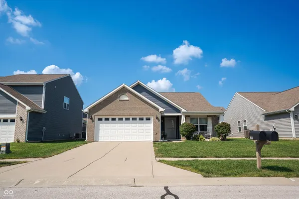 $304,999 | 848 Coralberry Lane, Greenwood, IN 46143