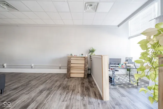 $325,000 | 28 North Washington Street, Knightstown, IN 46148