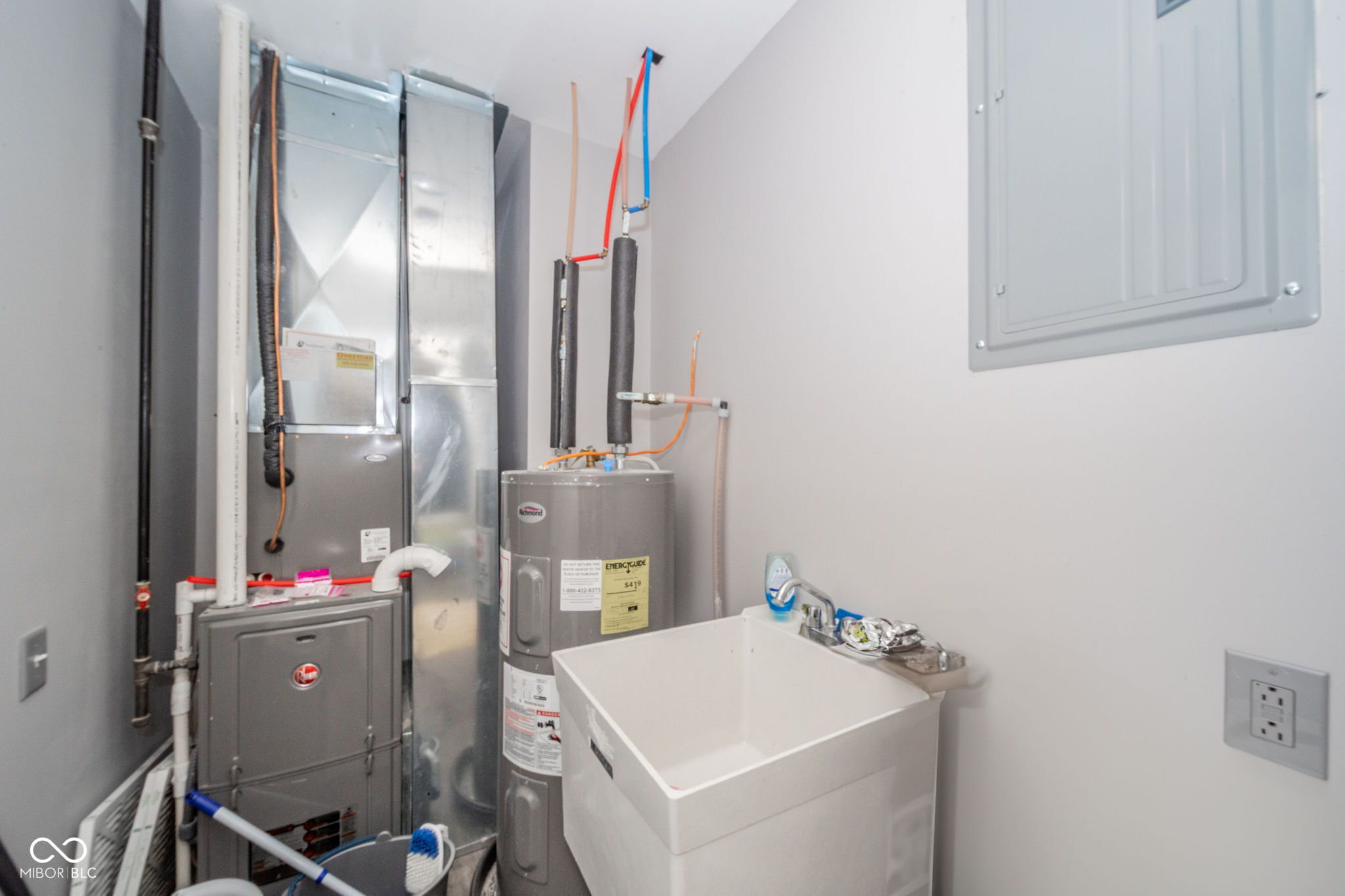 28 North Washington Street Knightstown, IN 46148 - Photo 18 of 27