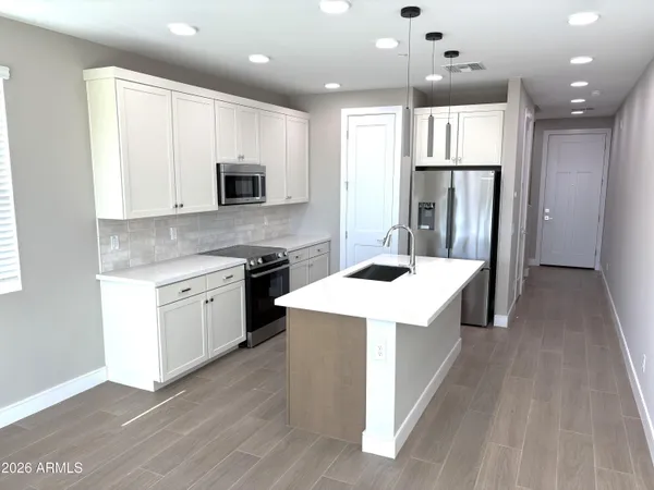 $2,725 | 1019 East Pasadena Avenue, Phoenix, AZ 85014