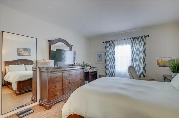 $2,199 | 2990 Northeast 16th Avenue, Unit 301, Oakland Park, FL 33334