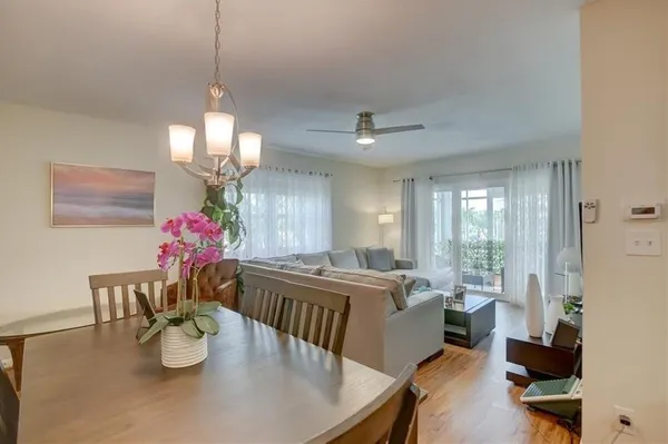 $2,199 | 2990 Northeast 16th Avenue, Unit 301, Oakland Park, FL 33334