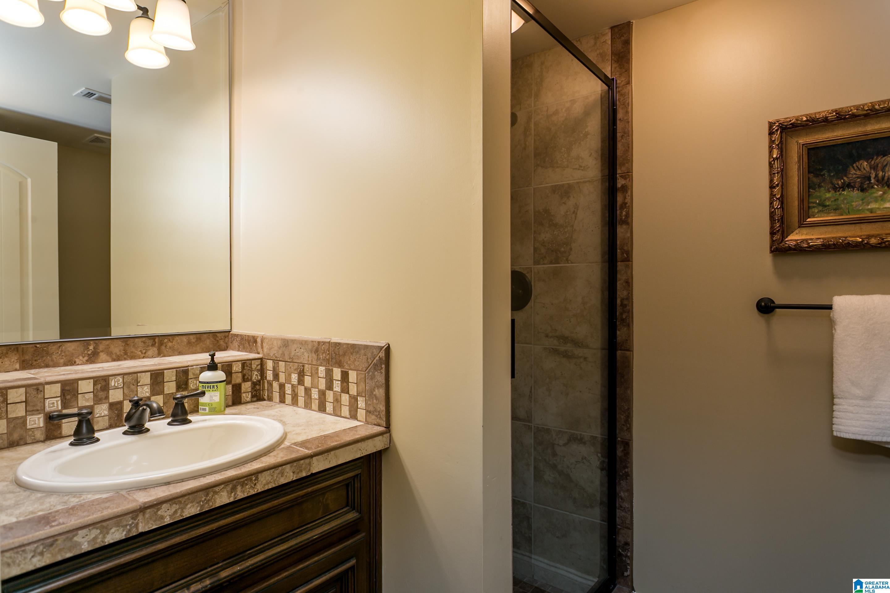 1927 Wellington Road Birmingham, AL 35209 - Photo 38 of 47 Gallery Image 38