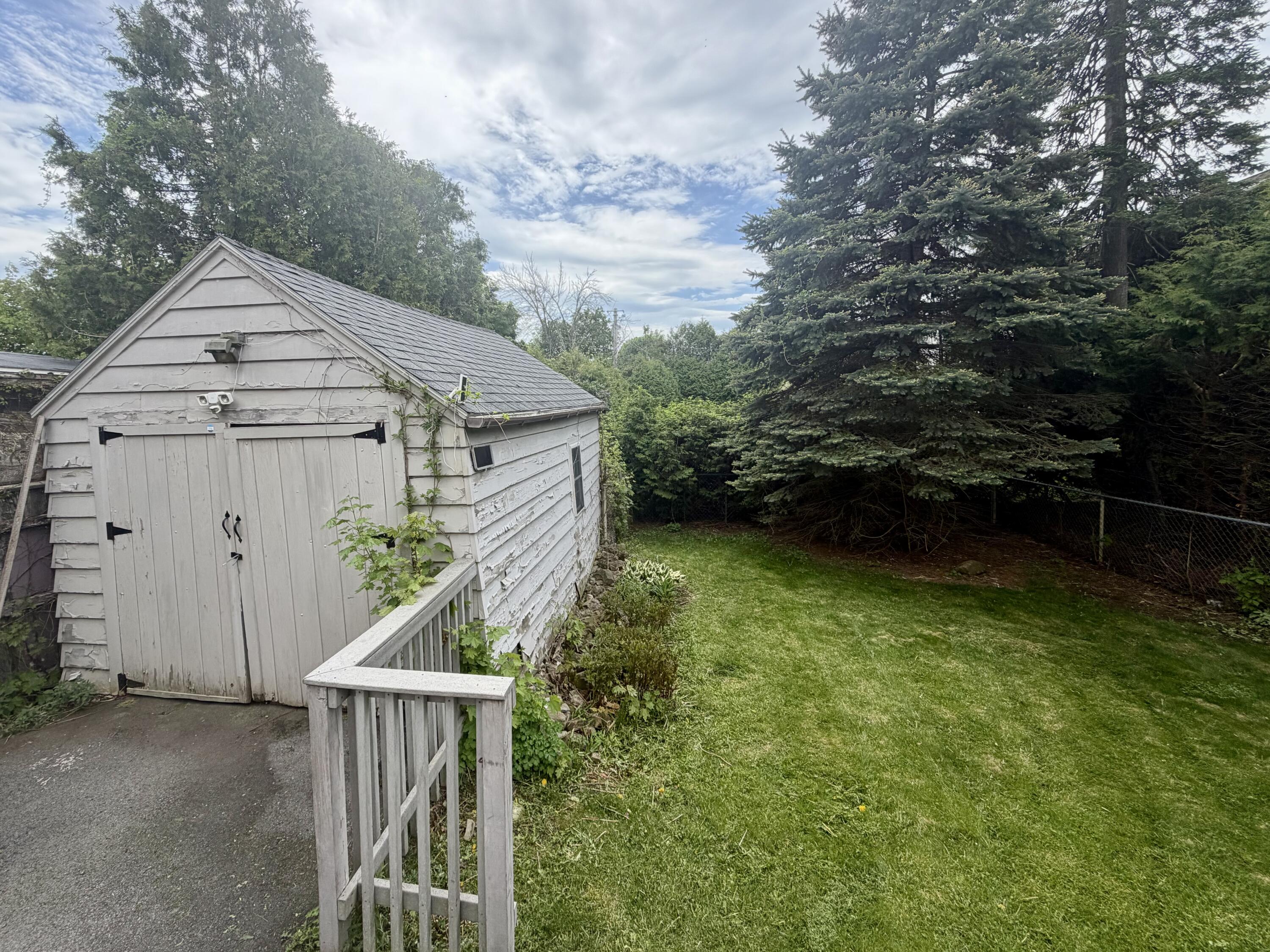 167 Broad Street Plattsburgh, NY 12901 - Photo 33 of 35