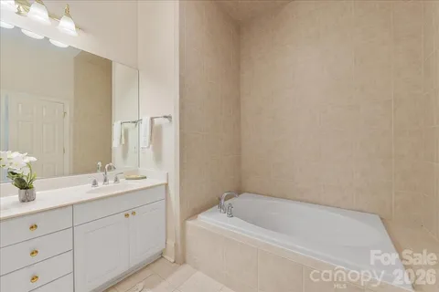 $795,000 | 4431 Mottisfont Abbey Lane, Charlotte, NC 28226