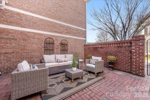 $795,000 | 4431 Mottisfont Abbey Lane, Charlotte, NC 28226