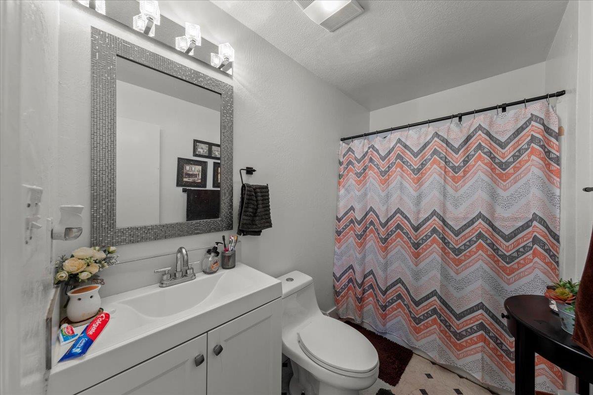 2710 Carver Road Modesto, CA 95350 - Photo 13 of 39 Gallery Image 13