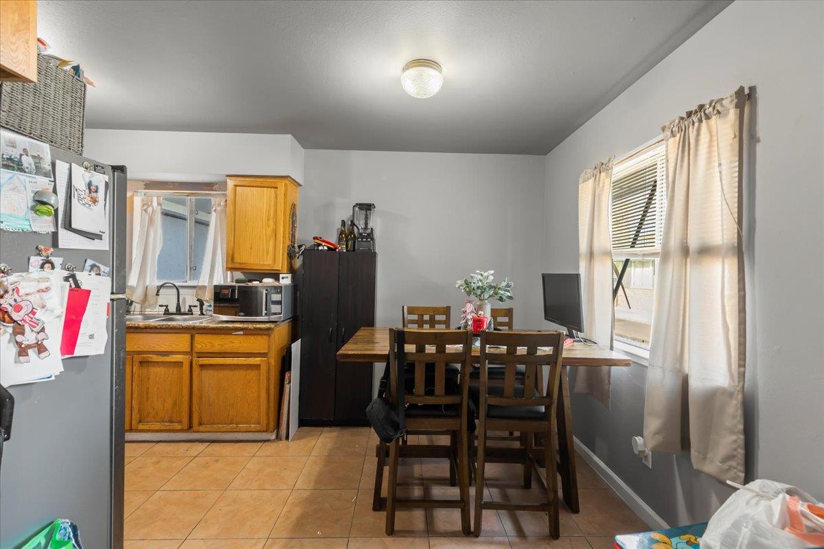 2710 Carver Road Modesto, CA 95350 - Photo 23 of 39 Gallery Image 23