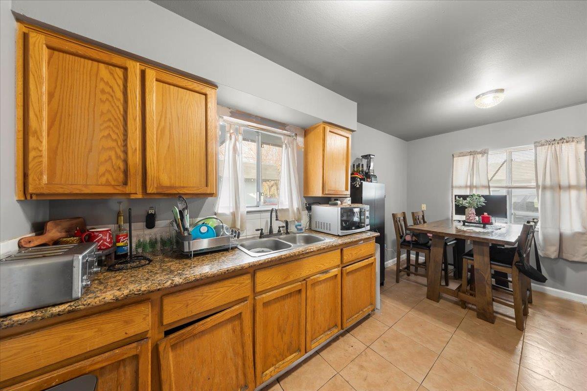 2710 Carver Road Modesto, CA 95350 - Photo 24 of 39 Gallery Image 24