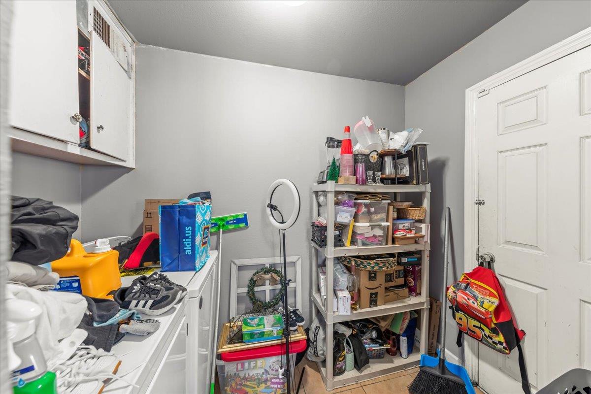2710 Carver Road Modesto, CA 95350 - Photo 28 of 39 Gallery Image 28