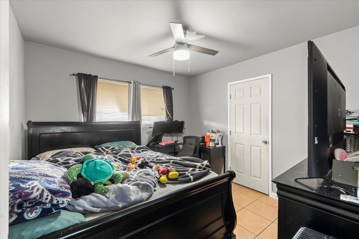 2710 Carver Road Modesto, CA 95350 - Photo 29 of 39 Gallery Image 29