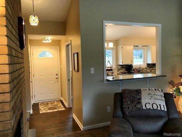 259 Nesbit Lane Rochester Hills, MI 48309 - Photo 10 of 38