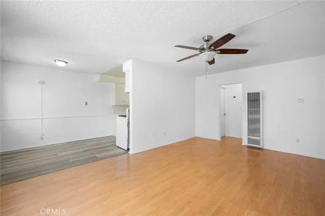 $1,950 | 208 East Chevy Chase Drive, Unit 1, Glendale, CA 91205