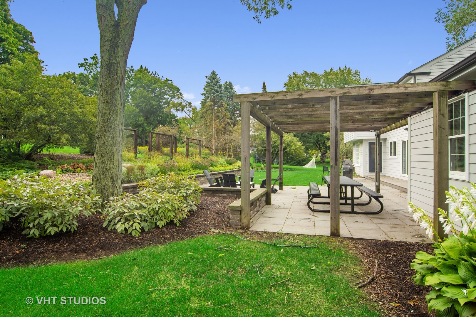 385 Cumnock Road Inverness, IL 60067 - Photo 22 of 26